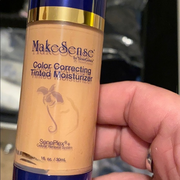 SeneGence Makeup Color Correcting Tinted Moisturizer Medium Poshmark